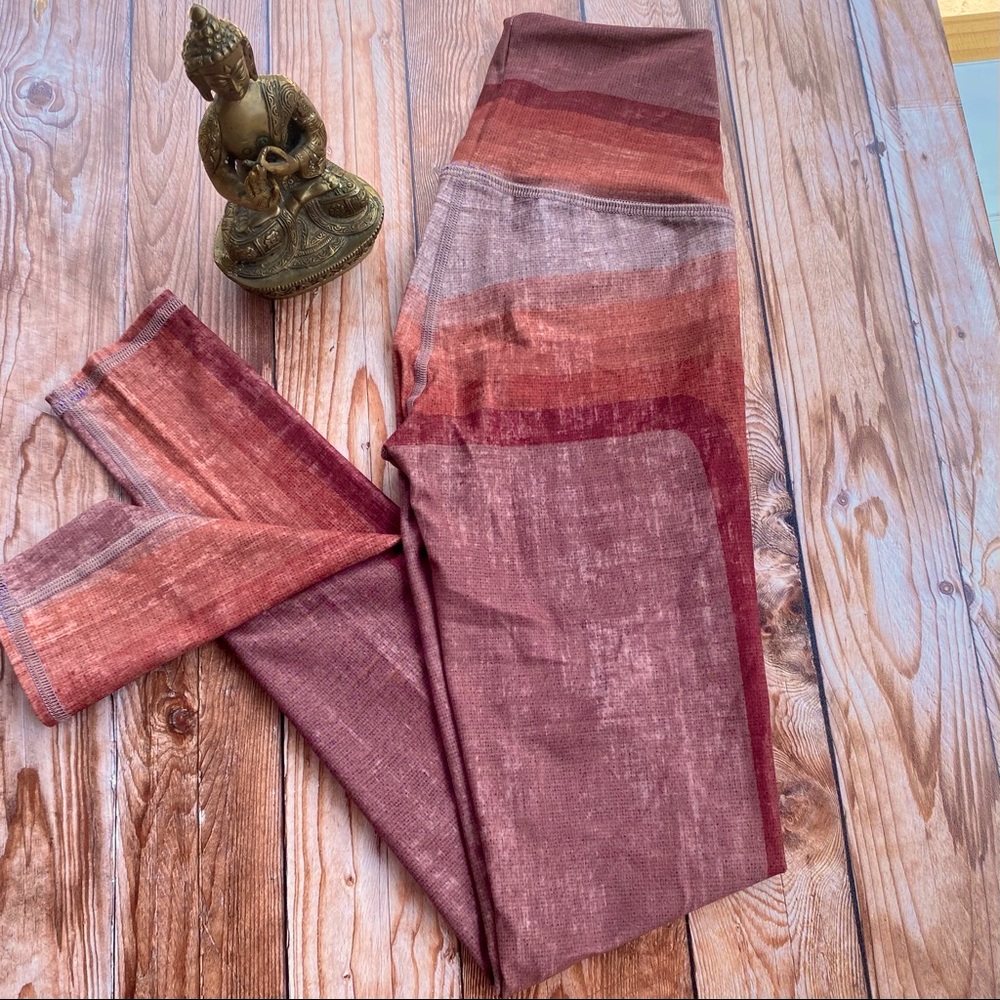 ✨NIYAMA SOL RETRO BLUSH HIGH WAIST LEGGING XS - Picture 5 of 11
